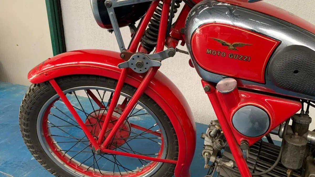 Moto Guzzi   (3)