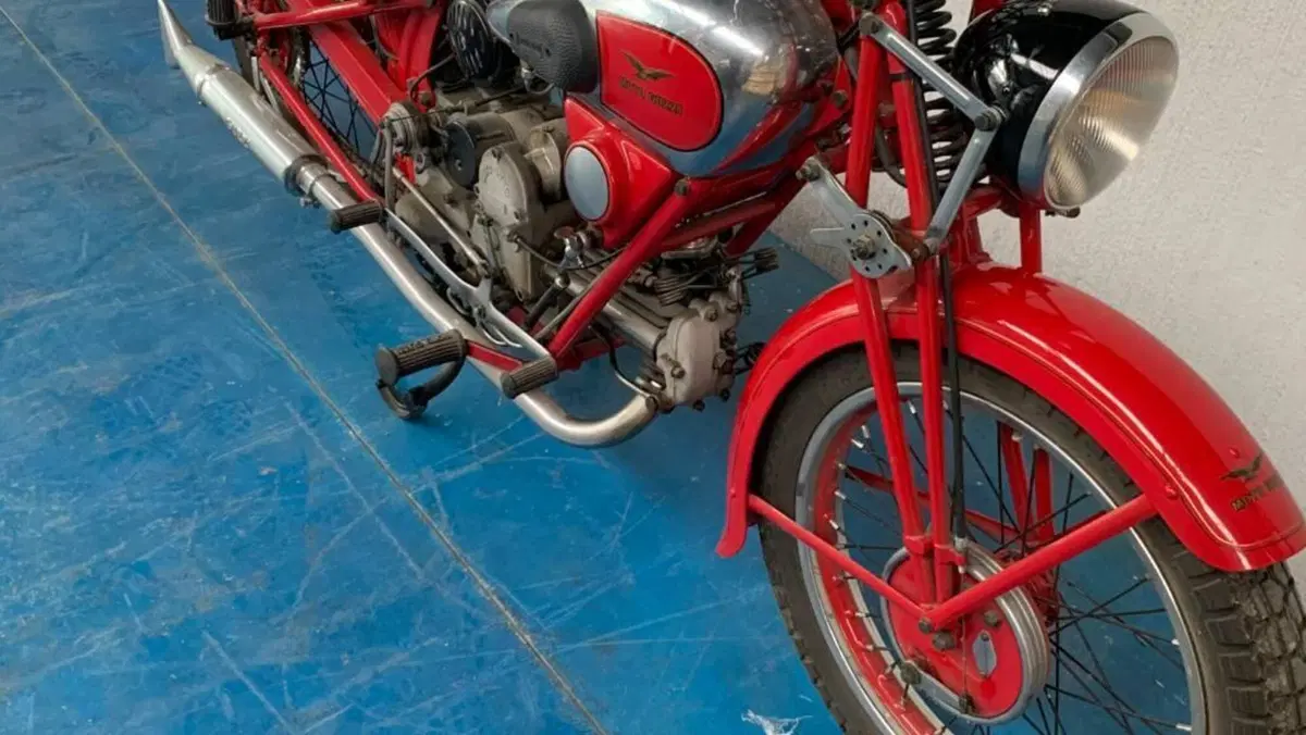 Moto Guzzi   (5)