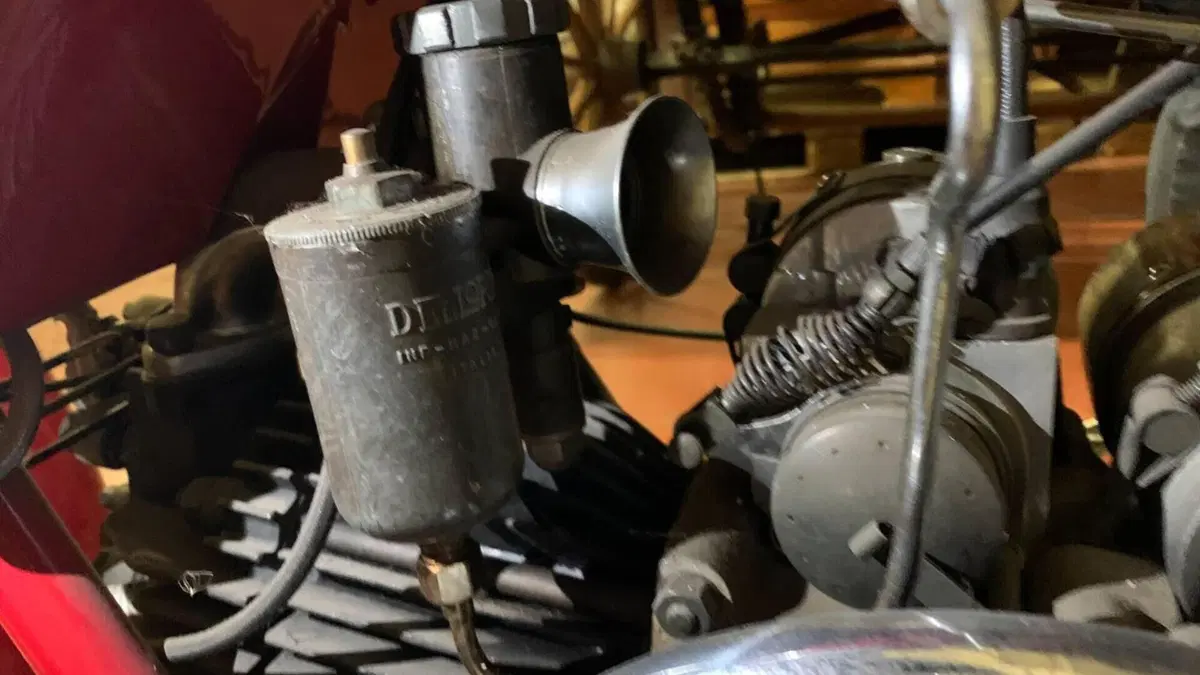 Moto Guzzi   (12)
