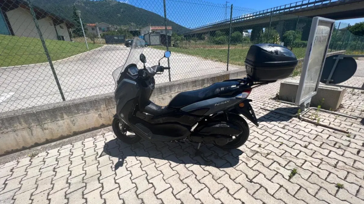 Yamaha N-Max 125 (2021 - 24)  (4)