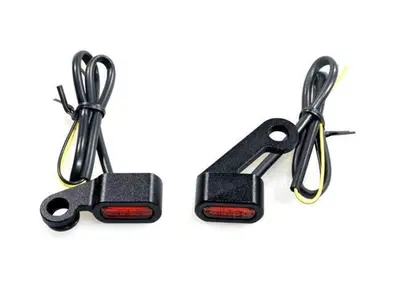 Frecce nere con lenti ambrate omologate a LED per  - Annuncio 8560512