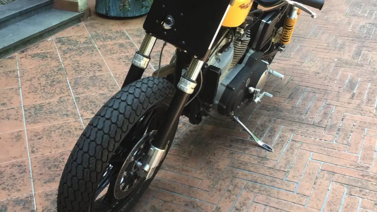 Harley-Davidson 883 Hugger (1994 - 00) - XLH  (5)