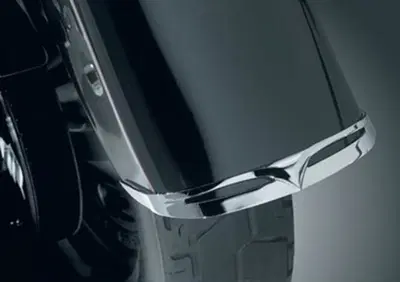 Puntale parafango anteriore cromato Kuryakyn per F  - Annuncio 8555509