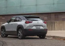 Mazda chiude le vendite della MX-30 in California, poco successo