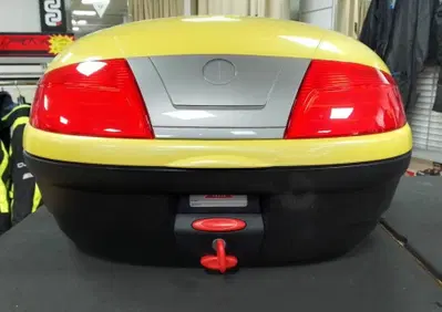 Bauletto Yamaha 44 litri Givi - Annuncio 9231542