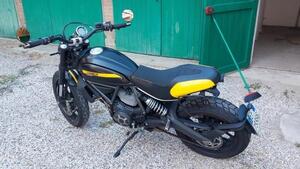 Ducati Scrambler 800 Full Throttle (2015 - 16) 