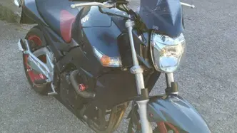 Suzuki GSR 600 (2006 - 11) usata