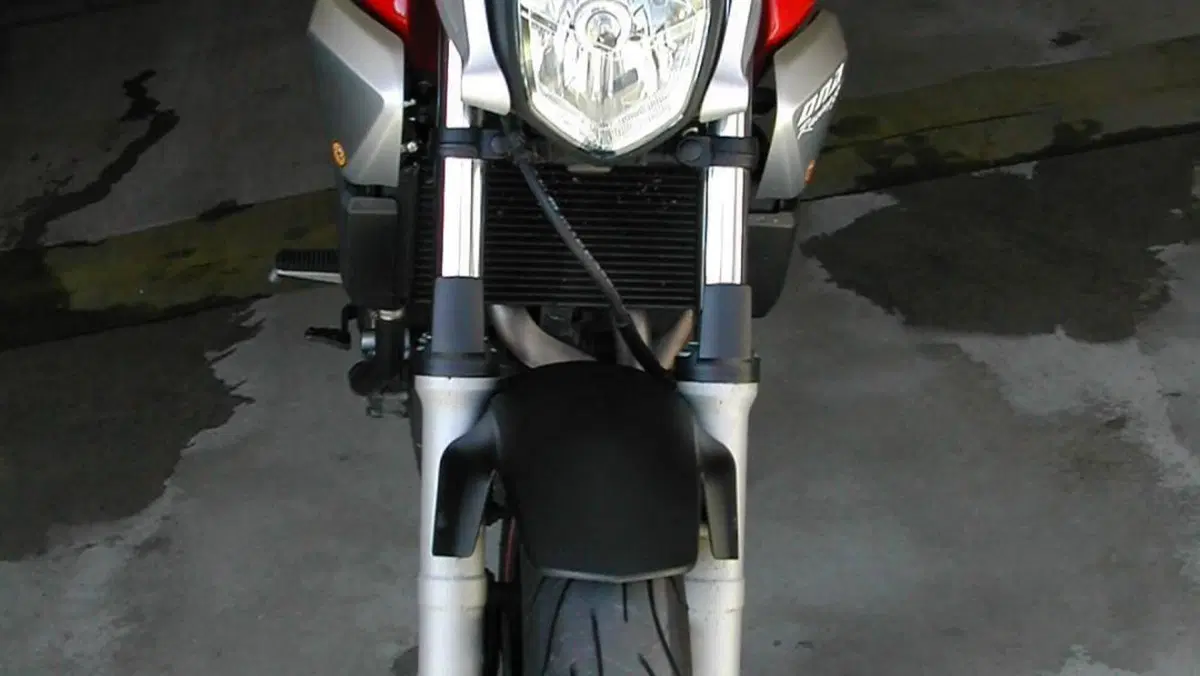 Yamaha MT-03 (2006 - 14)  (5)
