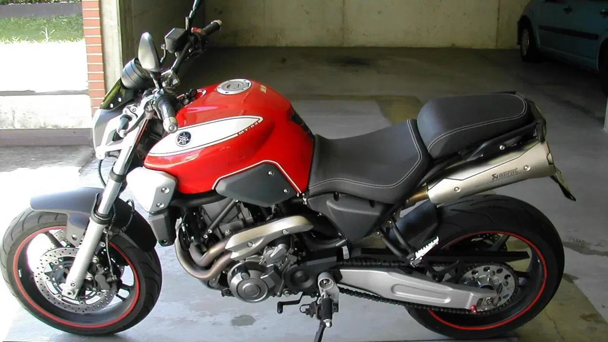 Yamaha MT-03 (2006 - 14)  (9)