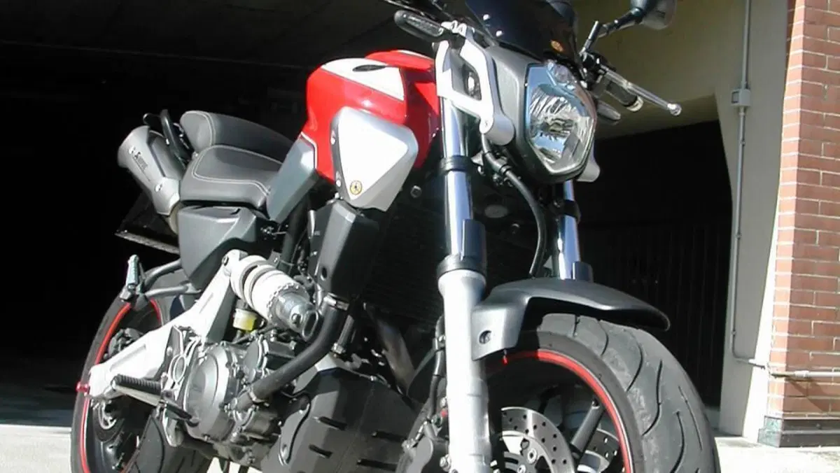 Yamaha MT-03 (2006 - 14)  (12)