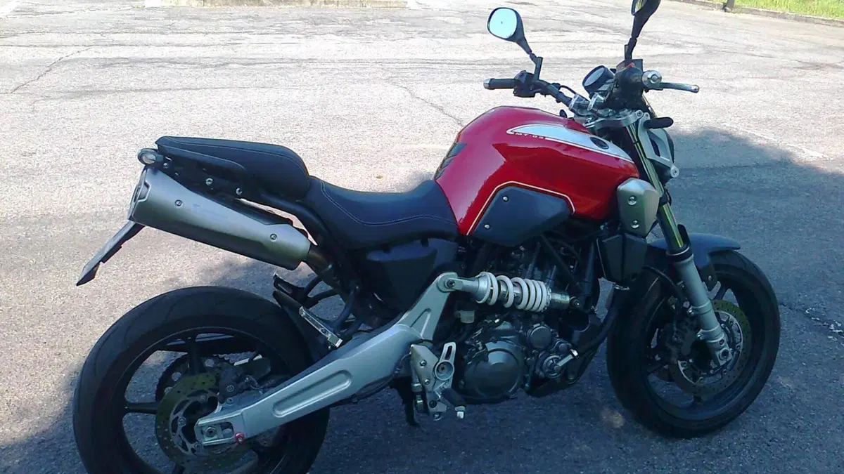 Yamaha MT-03 (2006 - 14)  (11)