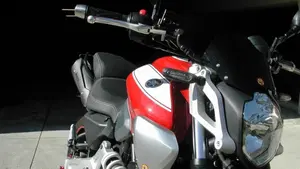 Yamaha MT-03 (2006 - 14)  (6)