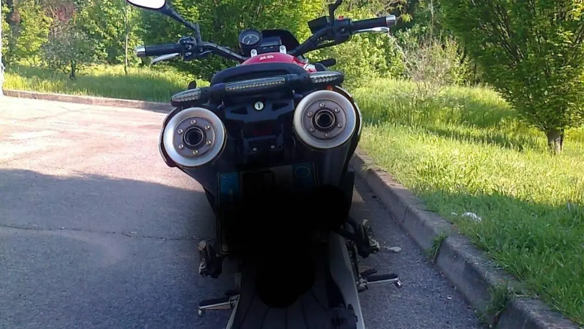 Yamaha MT-03 (2006 - 14)  (8)