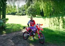 Beta RR 50 Enduro Racing TEST: il fascino del tassello a portata di patente AM [VIDEO]