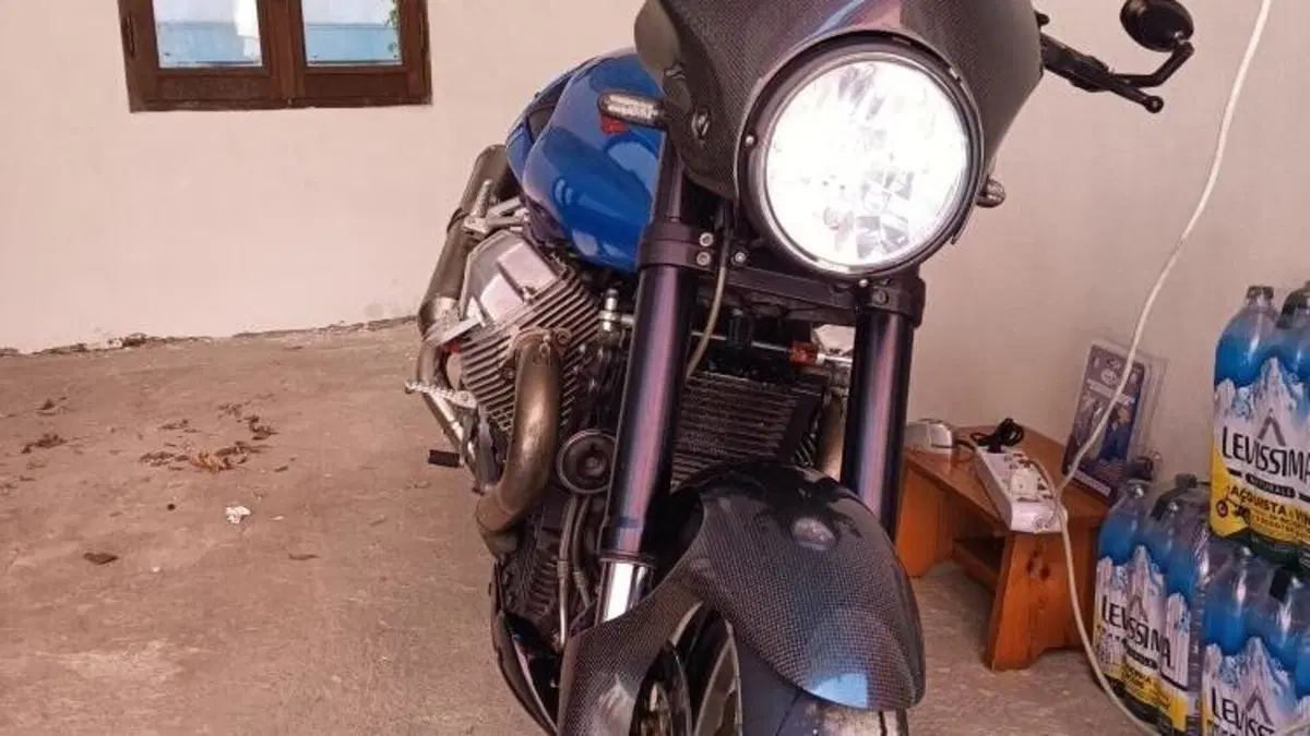 Moto Guzzi V11 Sport Ballabio (2003 - 06)  (4)