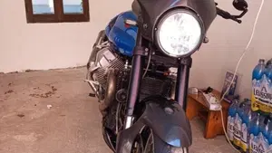 Moto Guzzi V11 Sport Ballabio (2003 - 06)  (4)