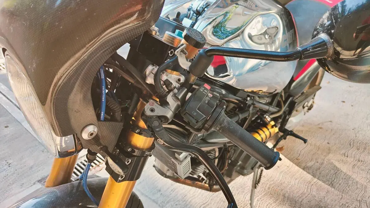 Ducati Monster 900 (1997 - 98)  (6)