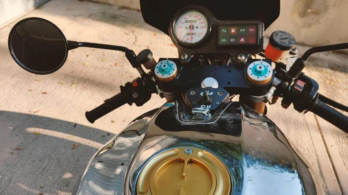 Ducati Monster 900 (1997 - 98)  (13)