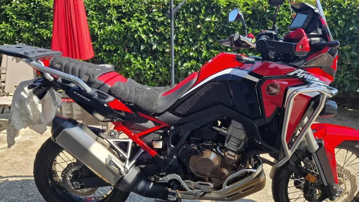 Honda Africa Twin CRF 1100L Travel Edition (2020 - 21)  (2)