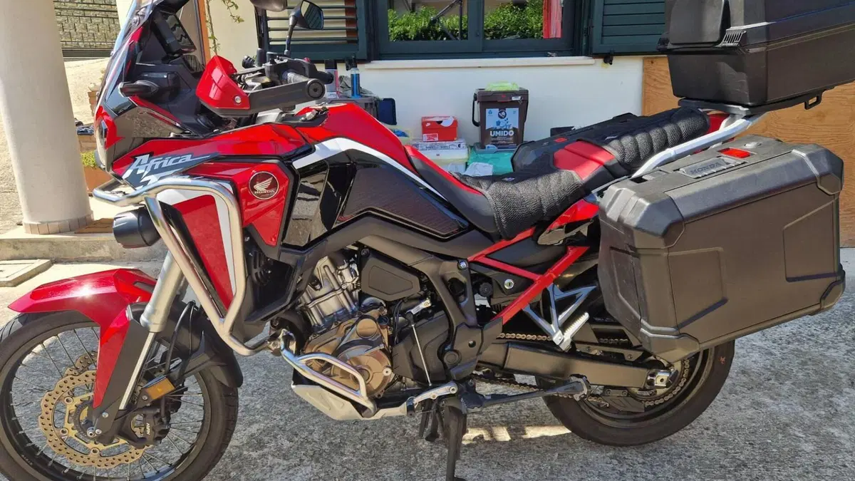 Honda Africa Twin CRF 1100L Travel Edition (2020 - 21)  (10)