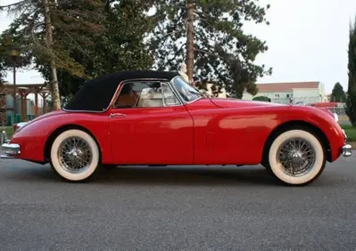 Jaguar XK 150 DHC  (2)