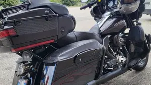 Harley-Davidson 1690 Electra Glide Ultra Limited (2010 - 13) - FLHTK  (10)