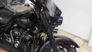 Harley-Davidson 1690 Electra Glide Ultra Limited (2010 - 13) - FLHTK  (15)