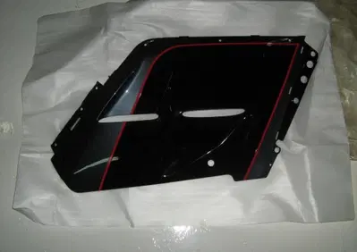 CARENA SINISTRA KAWASAKI GPZ1000 RX A1/A3 86-88 - Annuncio 9270312
