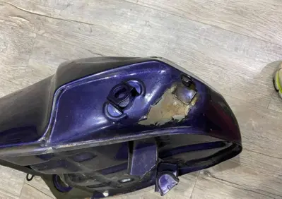 Serbatoio kle500 91/94 Kawasaki - Annuncio 9270866
