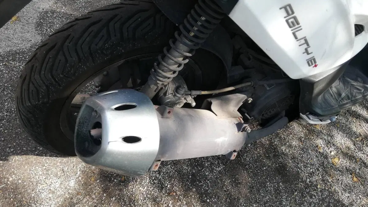 Kymco Agility 200i R16 + (2014 - 17)  (4)