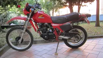 Honda XL 250 R epoca