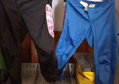 Copripantaloni AXO fuoristrada - Annuncio 9276161