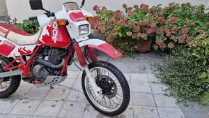 Suzuki DR 650 R (1990 - 91)  (2)