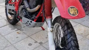 Suzuki DR 650 R (1990 - 91)  (3)