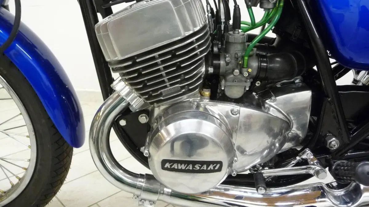 Kawasaki   (3)