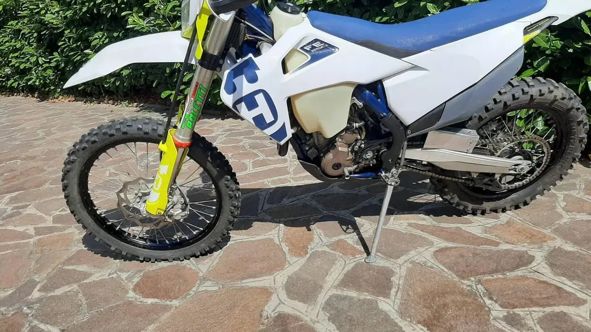 Husqvarna FE 250 (2020)  (2)