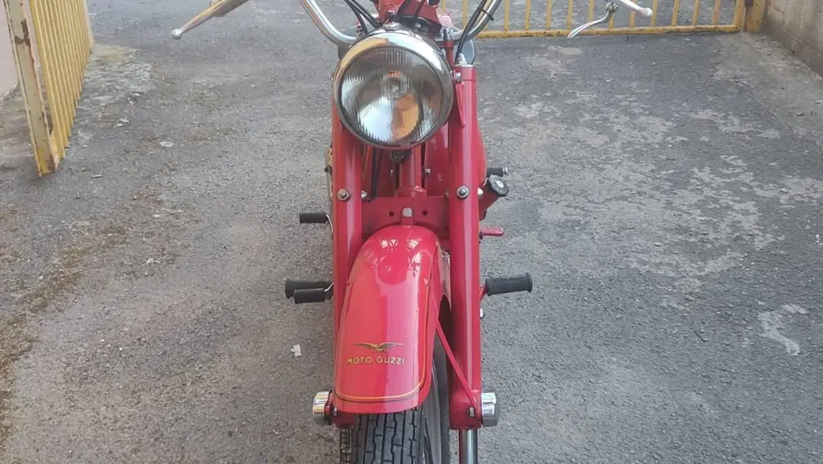 Moto Guzzi   (3)