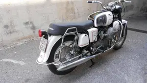 Moto Guzzi  
