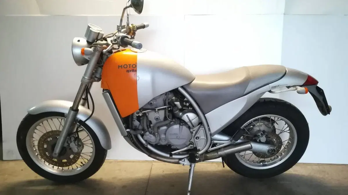 Aprilia Motò 6.5 650 (1995 - 96)  (3)