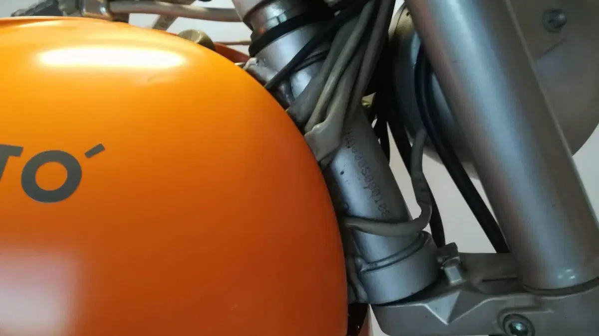 Aprilia Motò 6.5 650 (1995 - 96)  (4)