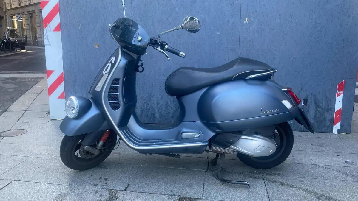 Vespa Sei Giorni 300 Hpe (2019) 