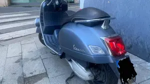 Vespa Sei Giorni 300 Hpe (2019)  (5)