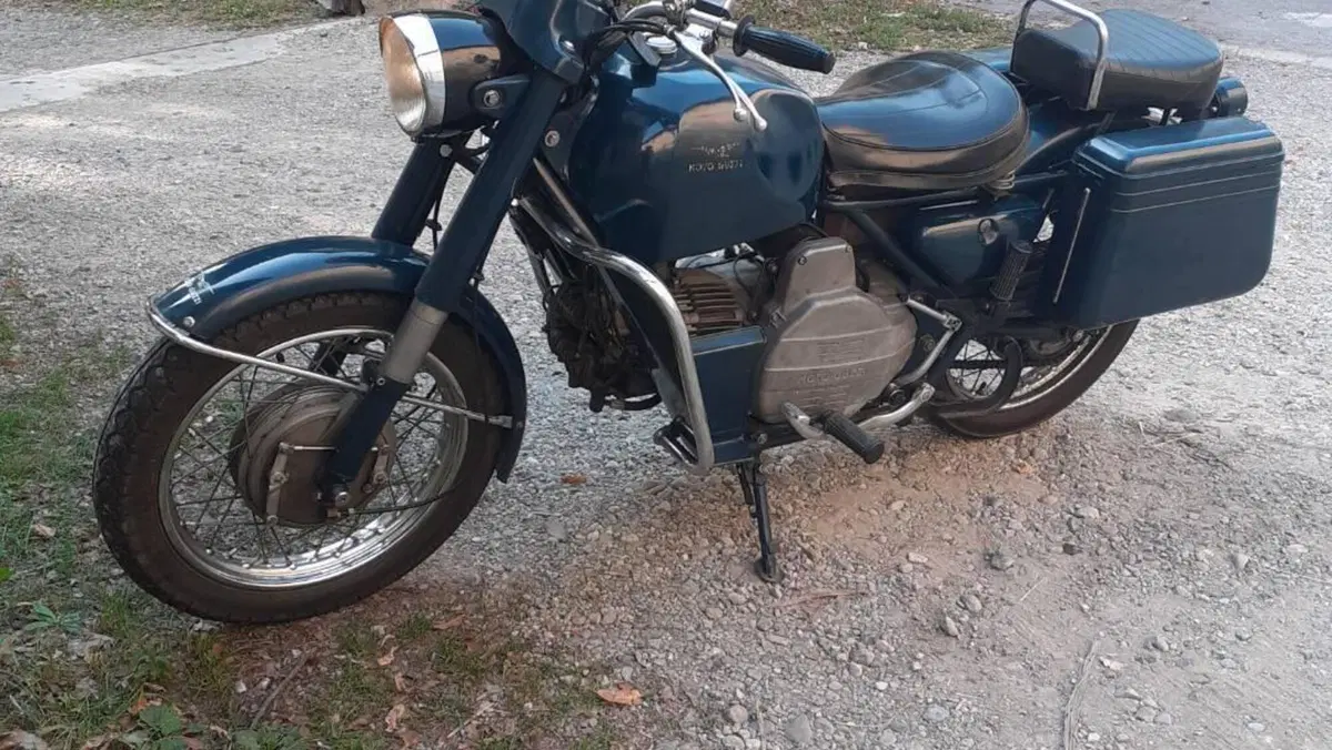 Moto Guzzi   (3)
