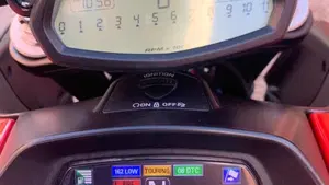 Ducati Diavel 1200 Carbon (2014 - 16)  (4)