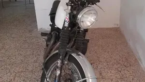 Honda CB 400 Four  (3)
