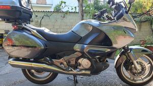 Honda Deauville 700  