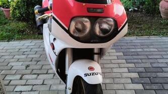 Suzuki GSX 1100 R usata