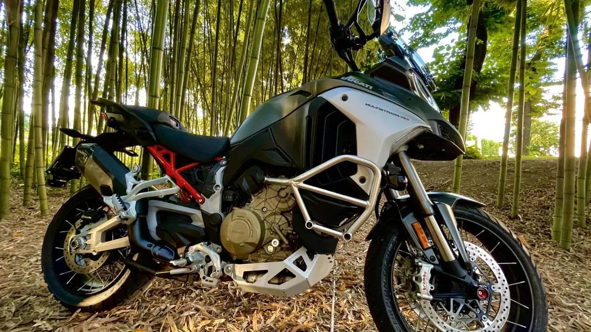 Ducati Multistrada V4 S (2021 - 24)  (2)