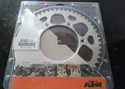 58310151052 corona ktm alluminio - Annuncio 9314348