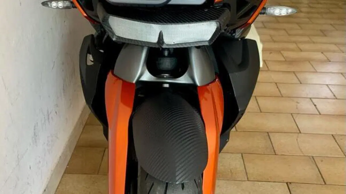 Bmw K 1300 R (2009 - 16)  (4)